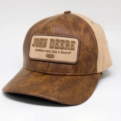 BONE ESTRUTURADO PREMIUM JOHN DEERE - BADGE -
