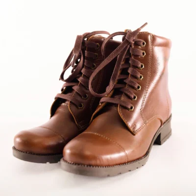 BOTA FEM. DE COURO UN. SIG.  JD - F.TAN - 36