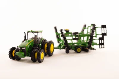 JD 8320R W JD 637 DISK