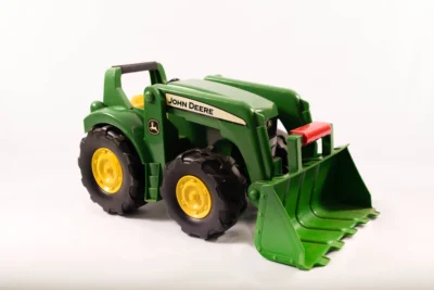 BRINQUEDO 21 BIG SCOOP TRACTOR WITH LOA
